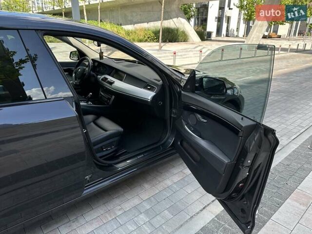 Чорний БМВ 5 Серія ГТ, об'ємом двигуна 3 л та пробігом 235 тис. км за 23500 $, фото 49 на Automoto.ua