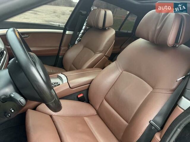 Чорний БМВ 5 Серія ГТ, об'ємом двигуна 3 л та пробігом 165 тис. км за 20000 $, фото 5 на Automoto.ua