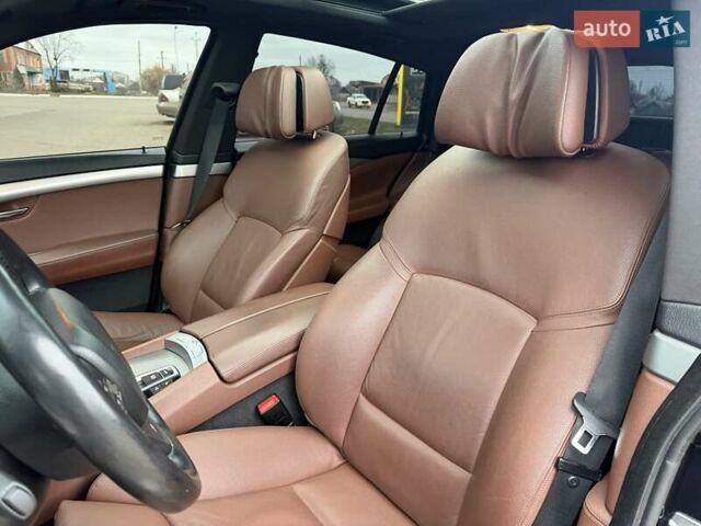 Чорний БМВ 5 Серія ГТ, об'ємом двигуна 2.98 л та пробігом 170 тис. км за 17500 $, фото 12 на Automoto.ua