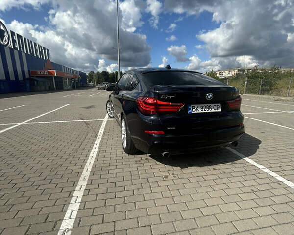 Черный БМВ 5 Серия ГТ, объемом двигателя 3 л и пробегом 188 тыс. км за 18999 $, фото 2 на Automoto.ua