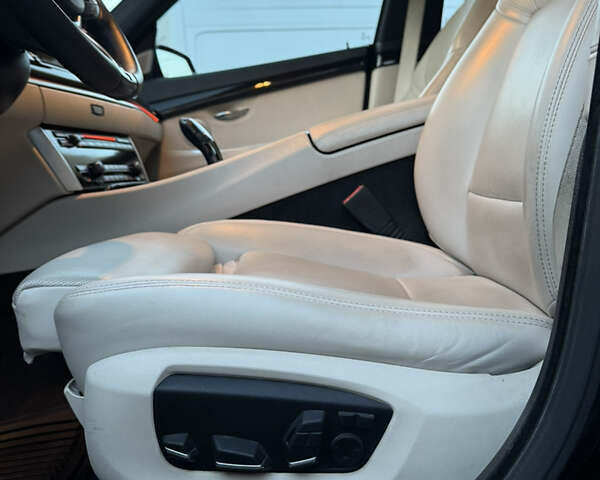 Чорний БМВ 5 Серія ГТ, об'ємом двигуна 3 л та пробігом 173 тис. км за 20300 $, фото 28 на Automoto.ua