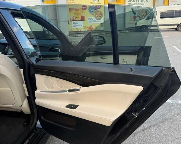 БМВ 5 Серия ГТ 2014 в Львове на Automoto.ua Черный БМВ 5 Серия ГТ, объемом двигателя 3 л и пробегом 170 тыс. км за 21000 $, фото 10 на Automoto.ua