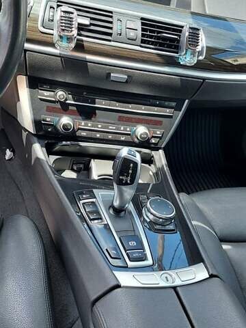 Черный БМВ 5 Серия ГТ, объемом двигателя 2 л и пробегом 270 тыс. км за 19900 $, фото 17 на Automoto.ua