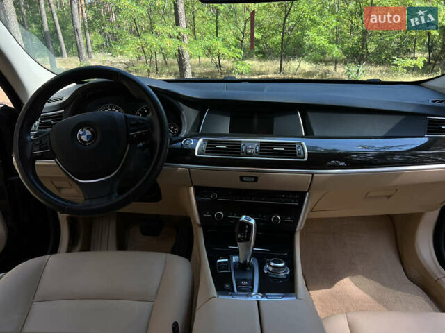 Чорний БМВ 5 Серія ГТ, об'ємом двигуна 2 л та пробігом 109 тис. км за 19900 $, фото 14 на Automoto.ua