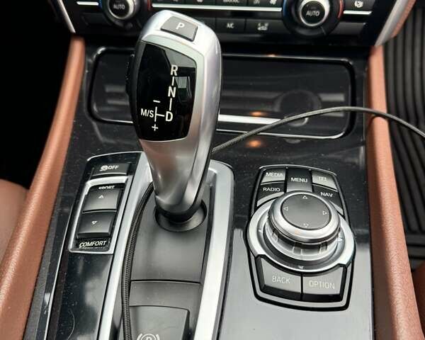 Чорний БМВ 5 Серія ГТ, об'ємом двигуна 2 л та пробігом 155 тис. км за 22800 $, фото 26 на Automoto.ua