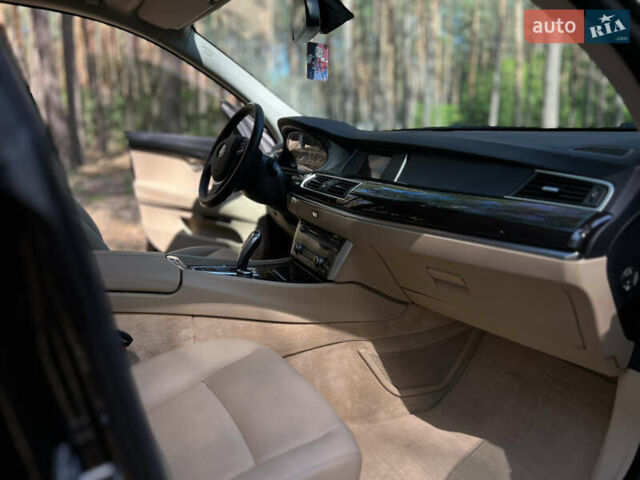 Чорний БМВ 5 Серія ГТ, об'ємом двигуна 2 л та пробігом 109 тис. км за 19900 $, фото 12 на Automoto.ua