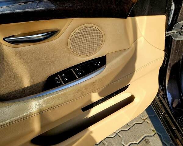 Коричневый БМВ 5 Серия ГТ, объемом двигателя 2.98 л и пробегом 140 тыс. км за 18199 $, фото 25 на Automoto.ua