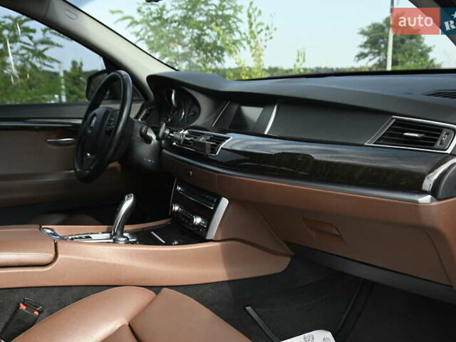 Красный БМВ 5 Серия ГТ, объемом двигателя 3 л и пробегом 221 тыс. км за 16400 $, фото 50 на Automoto.ua