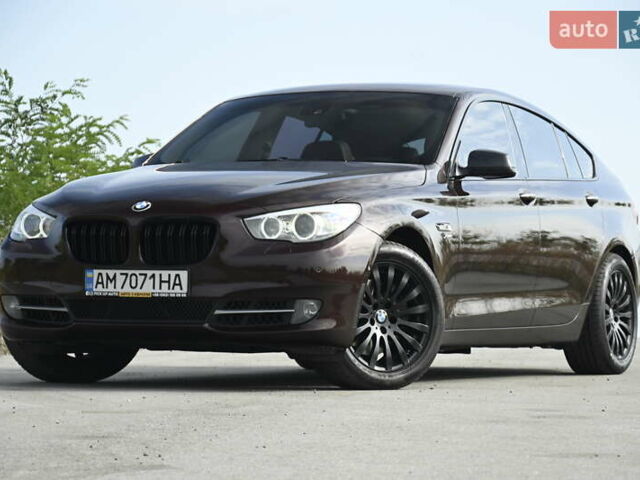 Красный БМВ 5 Серия ГТ, объемом двигателя 3 л и пробегом 221 тыс. км за 16400 $, фото 12 на Automoto.ua