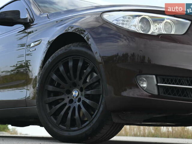 Красный БМВ 5 Серия ГТ, объемом двигателя 3 л и пробегом 221 тыс. км за 16400 $, фото 4 на Automoto.ua