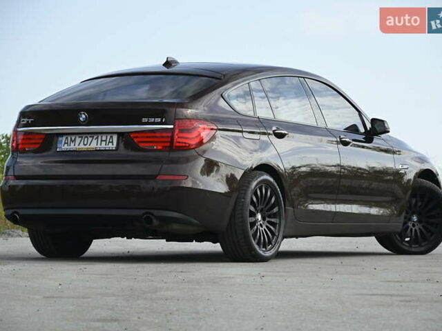 Красный БМВ 5 Серия ГТ, объемом двигателя 3 л и пробегом 221 тыс. км за 16400 $, фото 22 на Automoto.ua