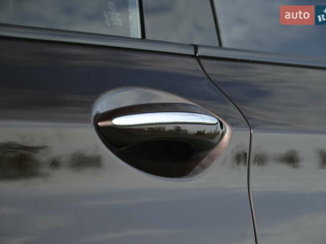 Красный БМВ 5 Серия ГТ, объемом двигателя 3 л и пробегом 221 тыс. км за 16400 $, фото 11 на Automoto.ua