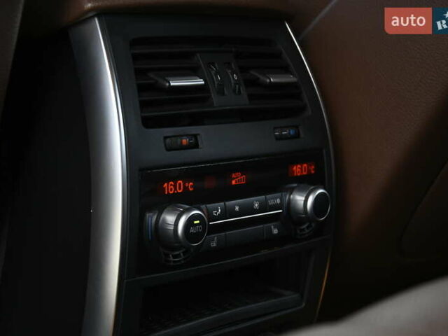 Красный БМВ 5 Серия ГТ, объемом двигателя 3 л и пробегом 221 тыс. км за 16400 $, фото 33 на Automoto.ua