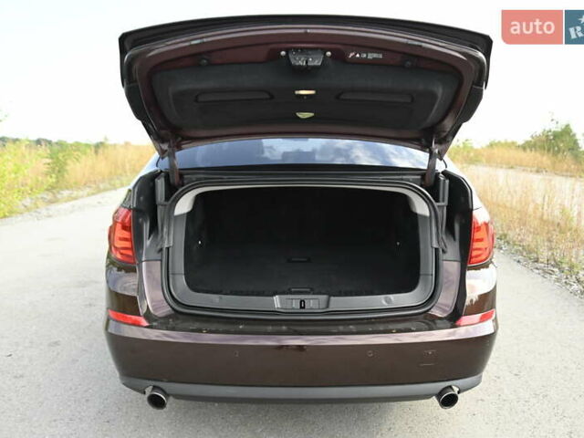 Красный БМВ 5 Серия ГТ, объемом двигателя 3 л и пробегом 221 тыс. км за 16400 $, фото 34 на Automoto.ua