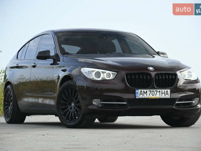 Красный БМВ 5 Серия ГТ, объемом двигателя 3 л и пробегом 221 тыс. км за 16400 $, фото 1 на Automoto.ua