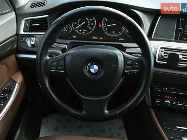 Красный БМВ 5 Серия ГТ, объемом двигателя 3 л и пробегом 221 тыс. км за 16400 $, фото 43 на Automoto.ua