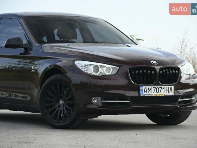 Красный БМВ 5 Серия ГТ, объемом двигателя 3 л и пробегом 221 тыс. км за 16400 $, фото 2 на Automoto.ua