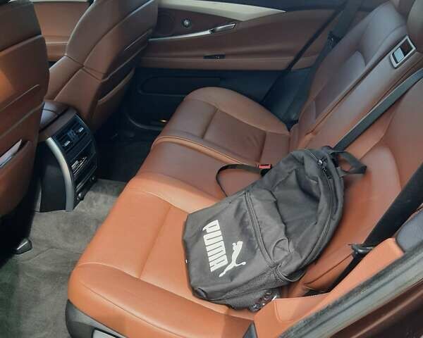 Красный БМВ 5 Серия ГТ, объемом двигателя 3 л и пробегом 286 тыс. км за 20450 $, фото 9 на Automoto.ua