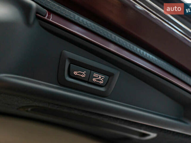 БМВ 5 Серия ГТ 2017 в Киеве на Automoto.ua Красный БМВ 5 Серия ГТ, объемом двигателя 2 л и пробегом 171 тыс. км за 19619 $, фото 7 на Automoto.ua