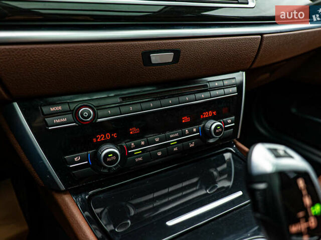 БМВ 5 Серия ГТ 2017 в Киеве на Automoto.ua Красный БМВ 5 Серия ГТ, объемом двигателя 2 л и пробегом 171 тыс. км за 19619 $, фото 18 на Automoto.ua