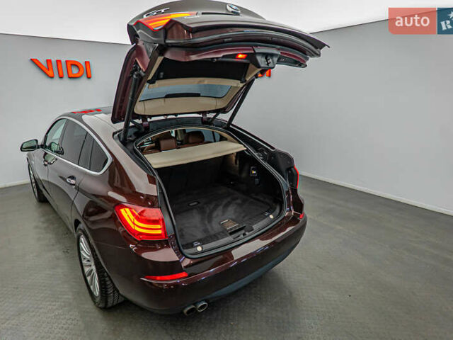 БМВ 5 Серия ГТ 2017 в Киеве на Automoto.ua Красный БМВ 5 Серия ГТ, объемом двигателя 2 л и пробегом 171 тыс. км за 19619 $, фото 6 на Automoto.ua