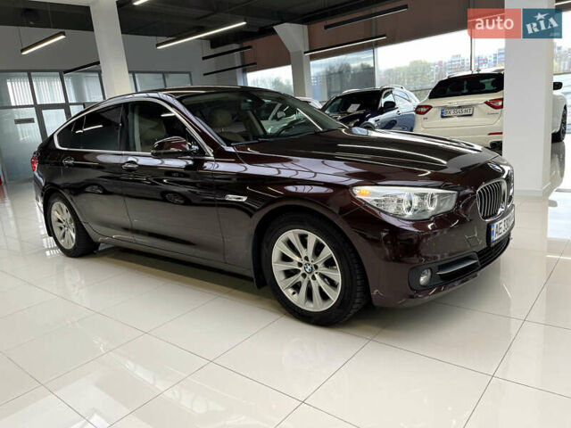 Красный БМВ 5 Серия ГТ, объемом двигателя 2 л и пробегом 165 тыс. км за 19500 $, фото 2 на Automoto.ua