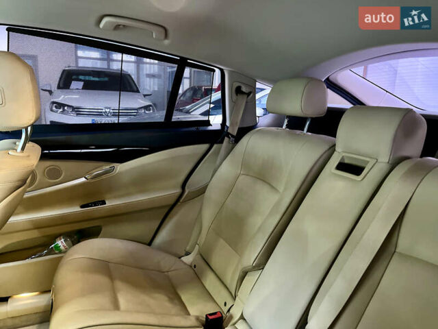 Красный БМВ 5 Серия ГТ, объемом двигателя 2 л и пробегом 165 тыс. км за 19500 $, фото 17 на Automoto.ua