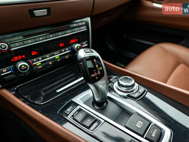 БМВ 5 Серия ГТ 2017 в Киеве на Automoto.ua Красный БМВ 5 Серия ГТ, объемом двигателя 2 л и пробегом 171 тыс. км за 19619 $, фото 19 на Automoto.ua