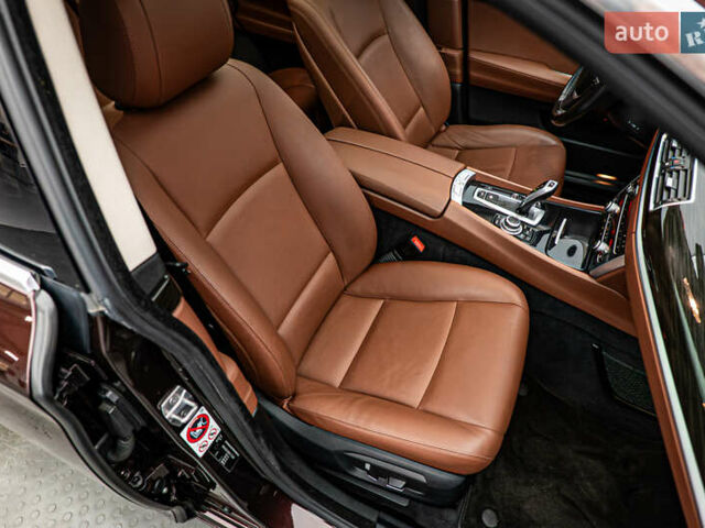 БМВ 5 Серия ГТ 2017 в Киеве на Automoto.ua Красный БМВ 5 Серия ГТ, объемом двигателя 2 л и пробегом 171 тыс. км за 19619 $, фото 20 на Automoto.ua