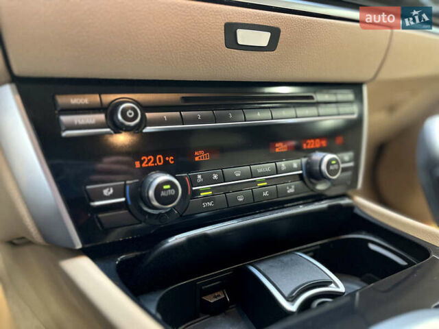 Красный БМВ 5 Серия ГТ, объемом двигателя 2 л и пробегом 165 тыс. км за 19500 $, фото 15 на Automoto.ua