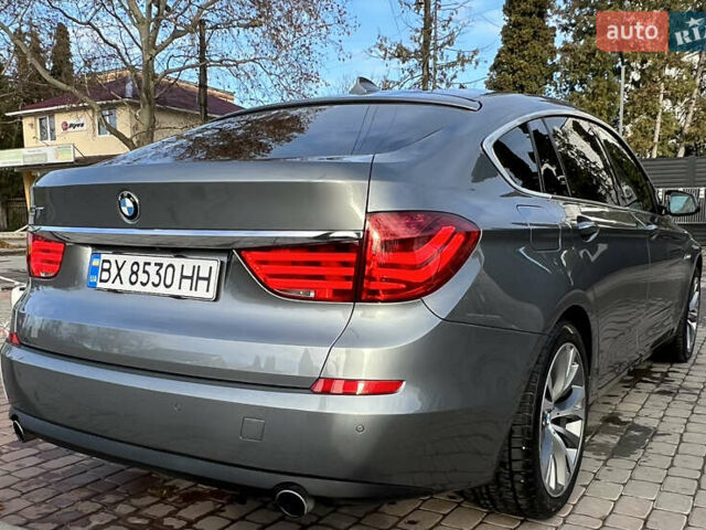 Серый БМВ 5 Серия ГТ, объемом двигателя 3 л и пробегом 285 тыс. км за 18500 $, фото 4 на Automoto.ua