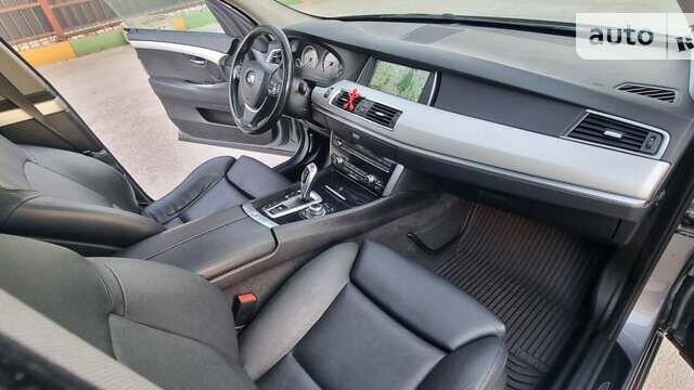 Серый БМВ 5 Серия ГТ, объемом двигателя 2.98 л и пробегом 231 тыс. км за 12950 $, фото 25 на Automoto.ua