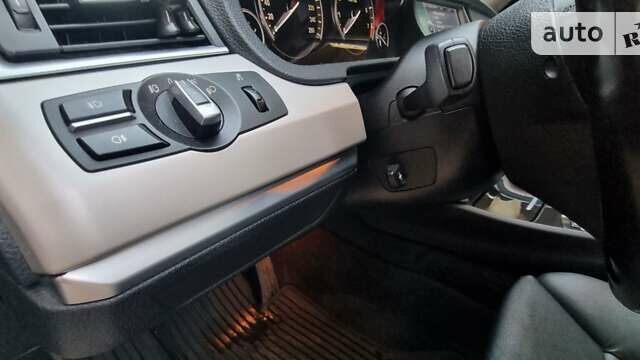 Серый БМВ 5 Серия ГТ, объемом двигателя 2.98 л и пробегом 231 тыс. км за 12950 $, фото 31 на Automoto.ua