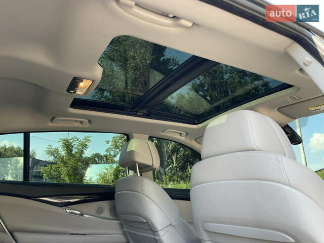 Сірий БМВ 5 Серія ГТ, об'ємом двигуна 2.98 л та пробігом 275 тис. км за 13400 $, фото 11 на Automoto.ua