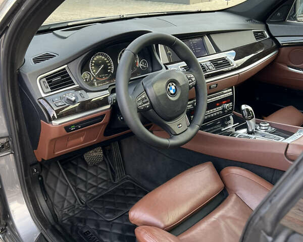 Серый БМВ 5 Серия ГТ, объемом двигателя 3 л и пробегом 285 тыс. км за 18500 $, фото 5 на Automoto.ua