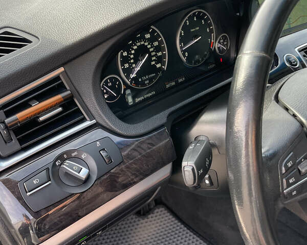 Сірий БМВ 5 Серія ГТ, об'ємом двигуна 3 л та пробігом 208 тис. км за 14500 $, фото 10 на Automoto.ua