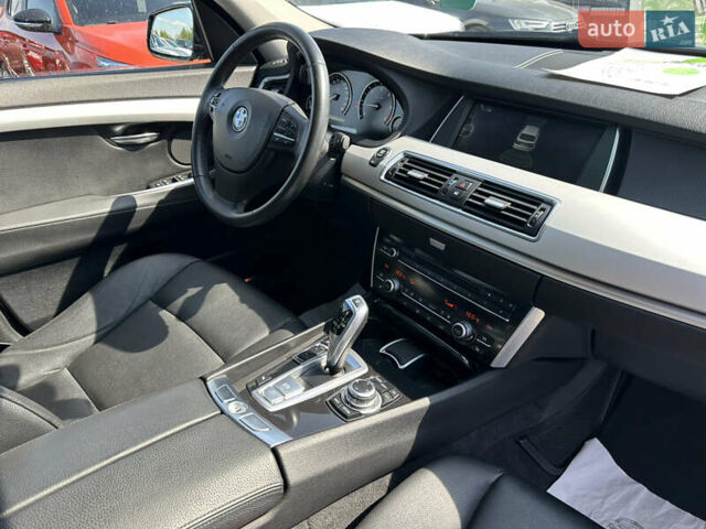 Серый БМВ 5 Серия ГТ, объемом двигателя 2 л и пробегом 106 тыс. км за 18500 $, фото 29 на Automoto.ua