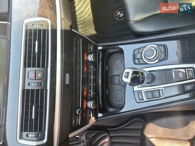 Серый БМВ 5 Серия ГТ, объемом двигателя 2.98 л и пробегом 192 тыс. км за 14300 $, фото 9 на Automoto.ua