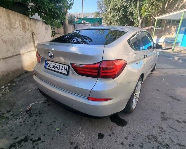 Серый БМВ 5 Серия ГТ, объемом двигателя 2 л и пробегом 174 тыс. км за 17500 $, фото 40 на Automoto.ua