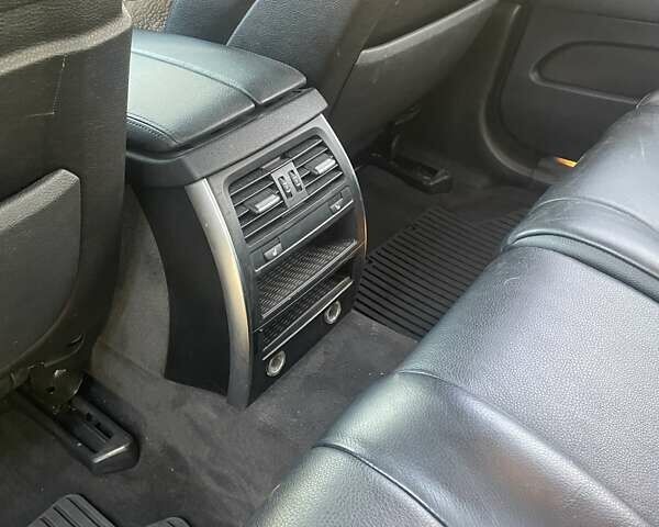 Серый БМВ 5 Серия ГТ, объемом двигателя 2.98 л и пробегом 205 тыс. км за 12000 $, фото 21 на Automoto.ua