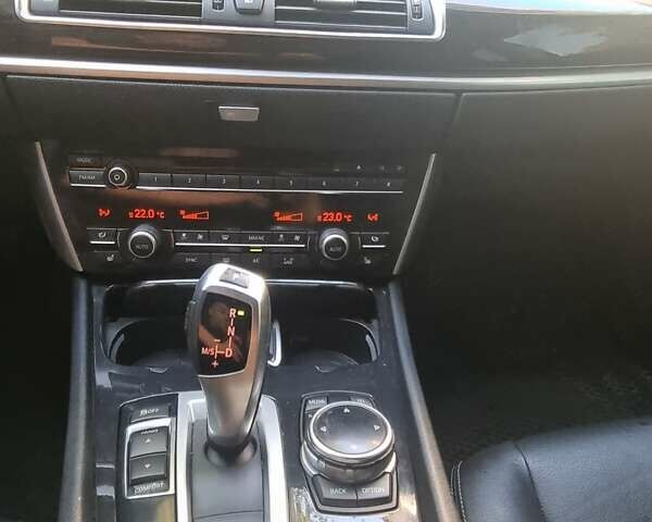 Серый БМВ 5 Серия ГТ, объемом двигателя 2 л и пробегом 174 тыс. км за 17500 $, фото 69 на Automoto.ua