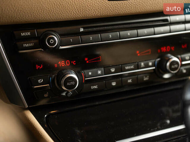 Серый БМВ 5 Серия ГТ, объемом двигателя 2.99 л и пробегом 196 тыс. км за 22900 $, фото 15 на Automoto.ua