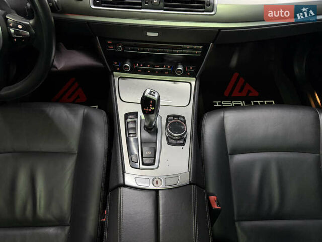 Серый БМВ 5 Серия ГТ, объемом двигателя 2.98 л и пробегом 222 тыс. км за 14500 $, фото 26 на Automoto.ua