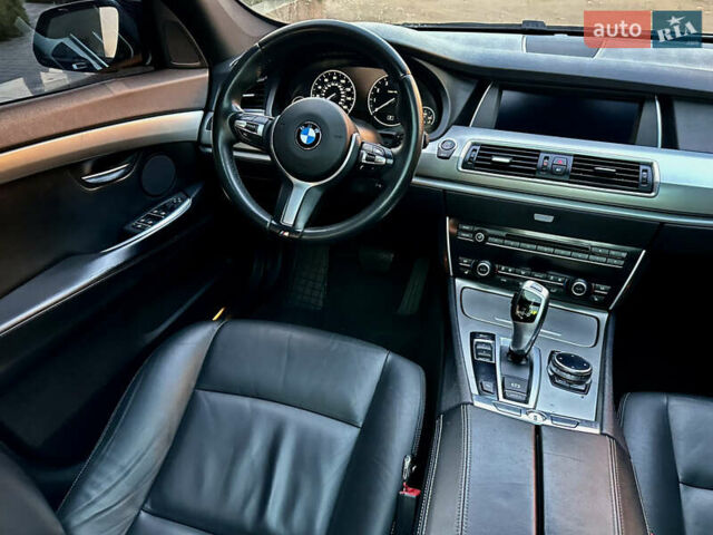 Серый БМВ 5 Серия ГТ, объемом двигателя 3 л и пробегом 222 тыс. км за 15000 $, фото 30 на Automoto.ua