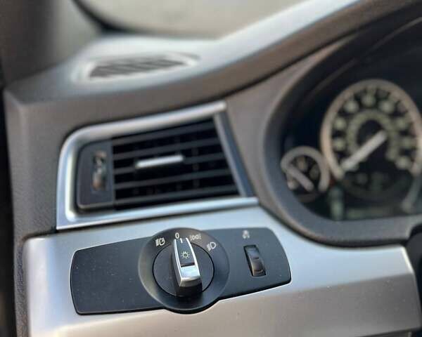 БМВ 5 Серия ГТ 2014 в Одессе на Automoto.ua Серый БМВ 5 Серия ГТ, объемом двигателя 2.98 л и пробегом 222 тыс. км за 13999 $, фото 32 на Automoto.ua