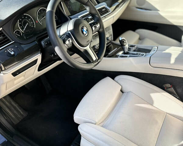 Сірий БМВ 5 Серія ГТ, об'ємом двигуна 0 л та пробігом 200 тис. км за 13998 $, фото 20 на Automoto.ua