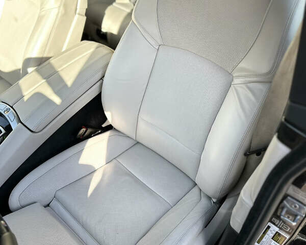 Сірий БМВ 5 Серія ГТ, об'ємом двигуна 0 л та пробігом 200 тис. км за 13998 $, фото 21 на Automoto.ua