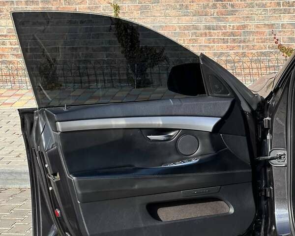 БМВ 5 Серия ГТ 2014 в Одессе на Automoto.ua Серый БМВ 5 Серия ГТ, объемом двигателя 2.98 л и пробегом 222 тыс. км за 13999 $, фото 15 на Automoto.ua