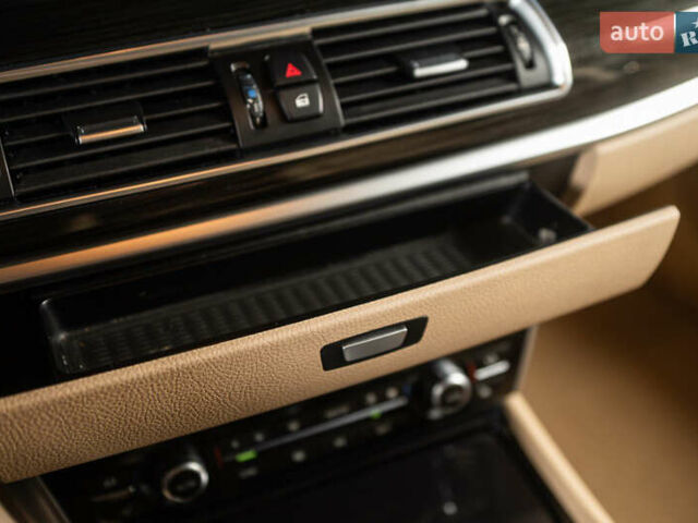 Серый БМВ 5 Серия ГТ, объемом двигателя 2.99 л и пробегом 196 тыс. км за 22900 $, фото 19 на Automoto.ua