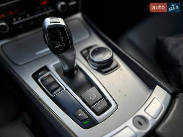 БМВ 5 Серия ГТ 2014 в Одессе на Automoto.ua Серый БМВ 5 Серия ГТ, объемом двигателя 2.98 л и пробегом 222 тыс. км за 13999 $, фото 27 на Automoto.ua